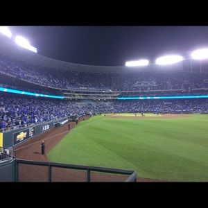 Meet your Posher, Braden